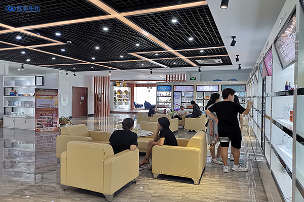 專業(yè)祛斑祛痘加盟培訓(xùn)費用貴不貴-歐泉生化